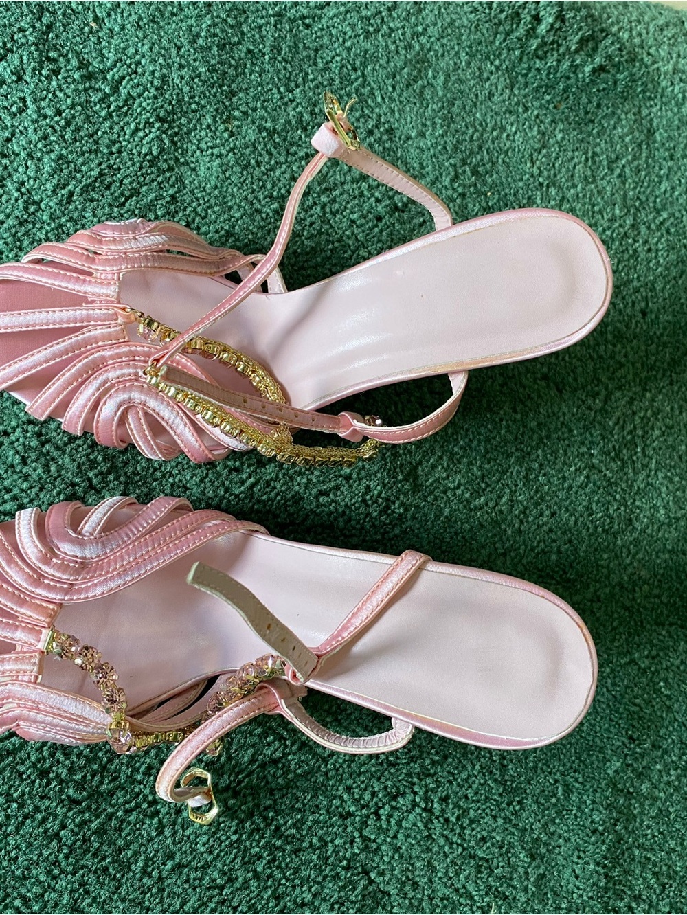 Women's Pink Strappy Heeled Sandals with Gold Accent
